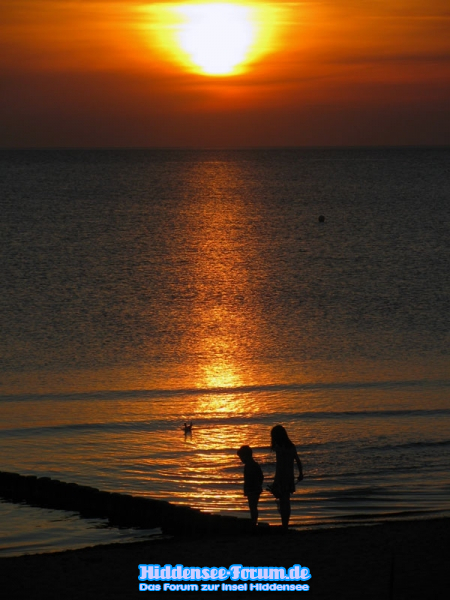 Kinder am Strand