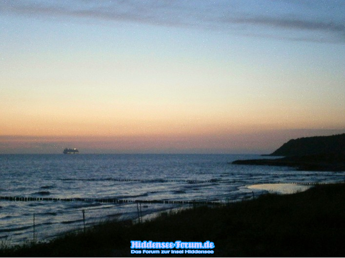 "Aidamar" nach Sonnenuntergang am 08.06.2013