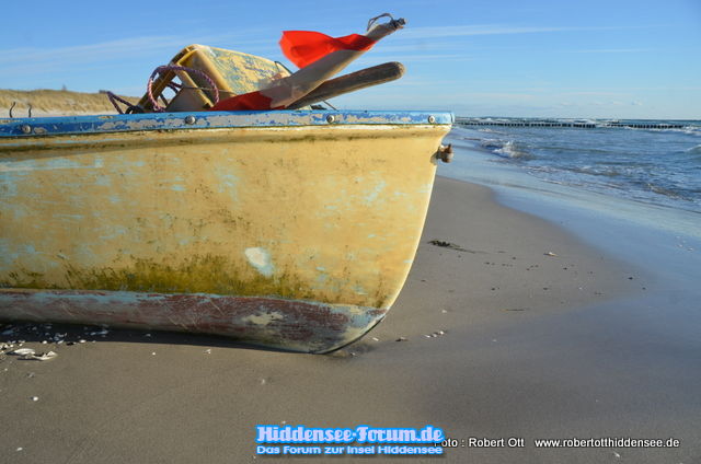 Das  Boot am Strand