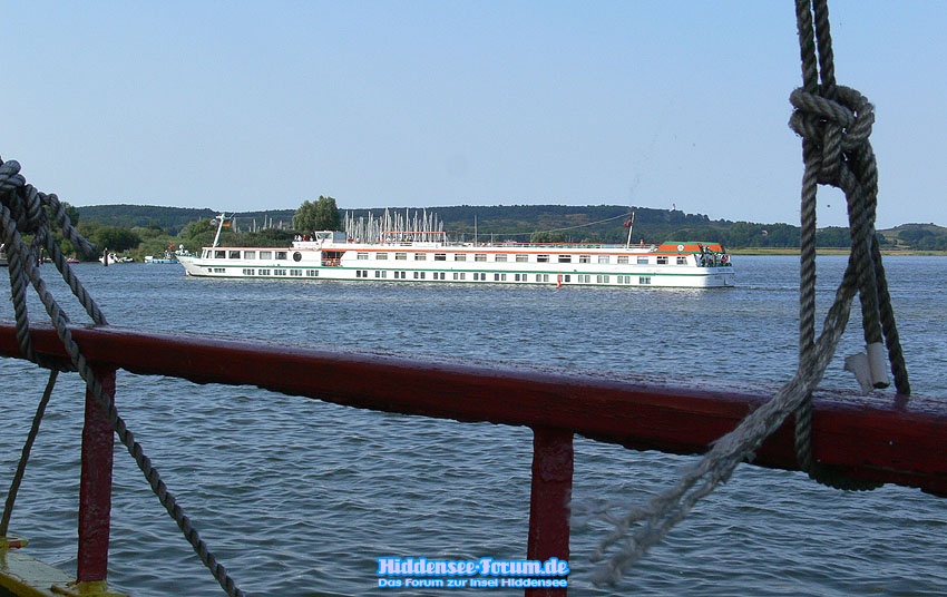 Kreuzfahrtschiff...